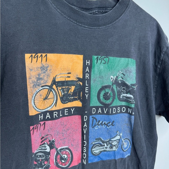 Vintage Harley-Davidson Vintage Motorcycle Graphic Tee - Picture 2 of 5